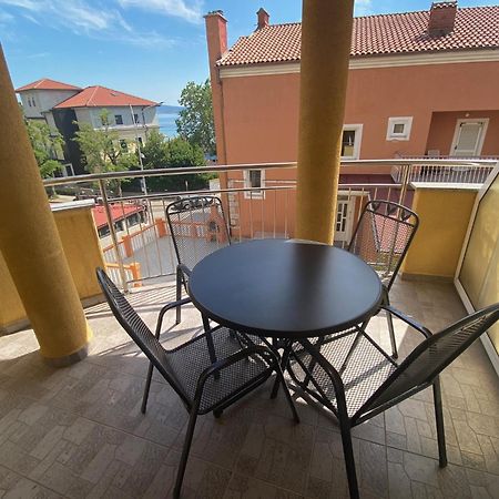 Apartmán Duerr Crikvenica Exteriér fotografie